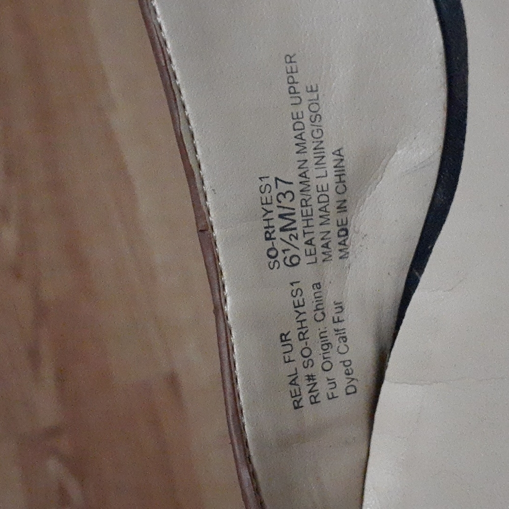 Shoes - Picture 4 of 4
